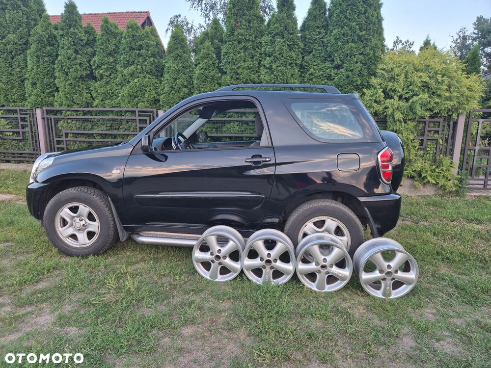 Toyota RAV4 1.8 VVT-i Terra 2WD - 2