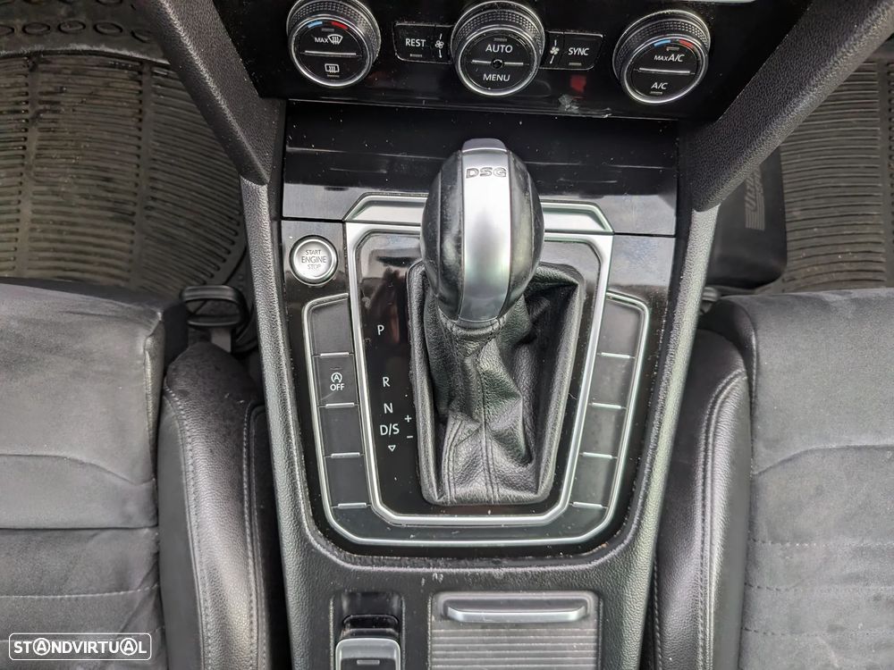 VW Passat Variant 2.0 TDi Highline DSG - 18
