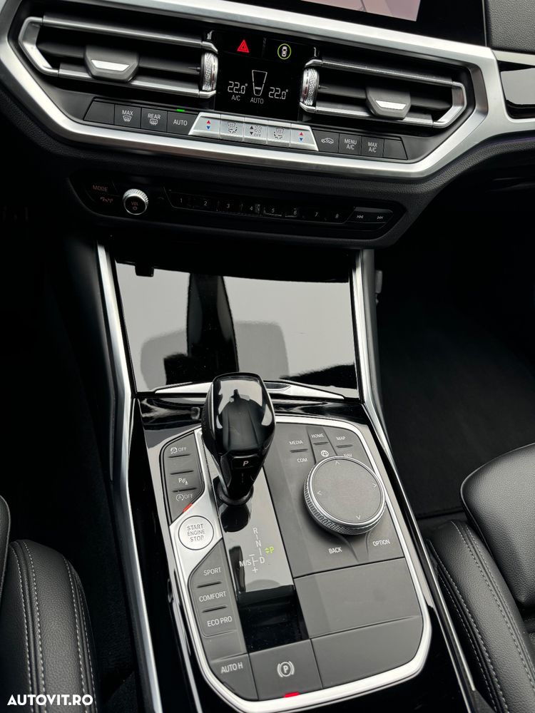 BMW Seria 3 318i Touring Aut. Sport Line - 19