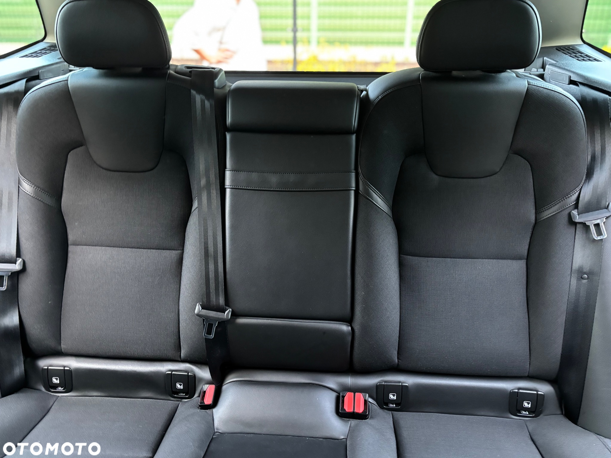 Volvo XC 60 D4 AWD Momentum - 29