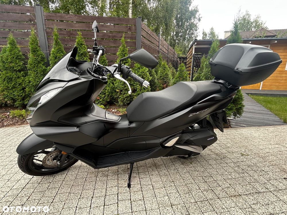 Honda PCX - 1