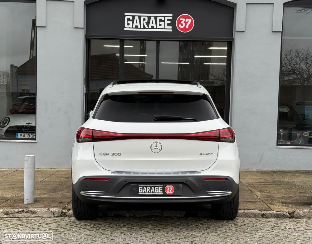 Mercedes-Benz EQA 300 4Matic - 7