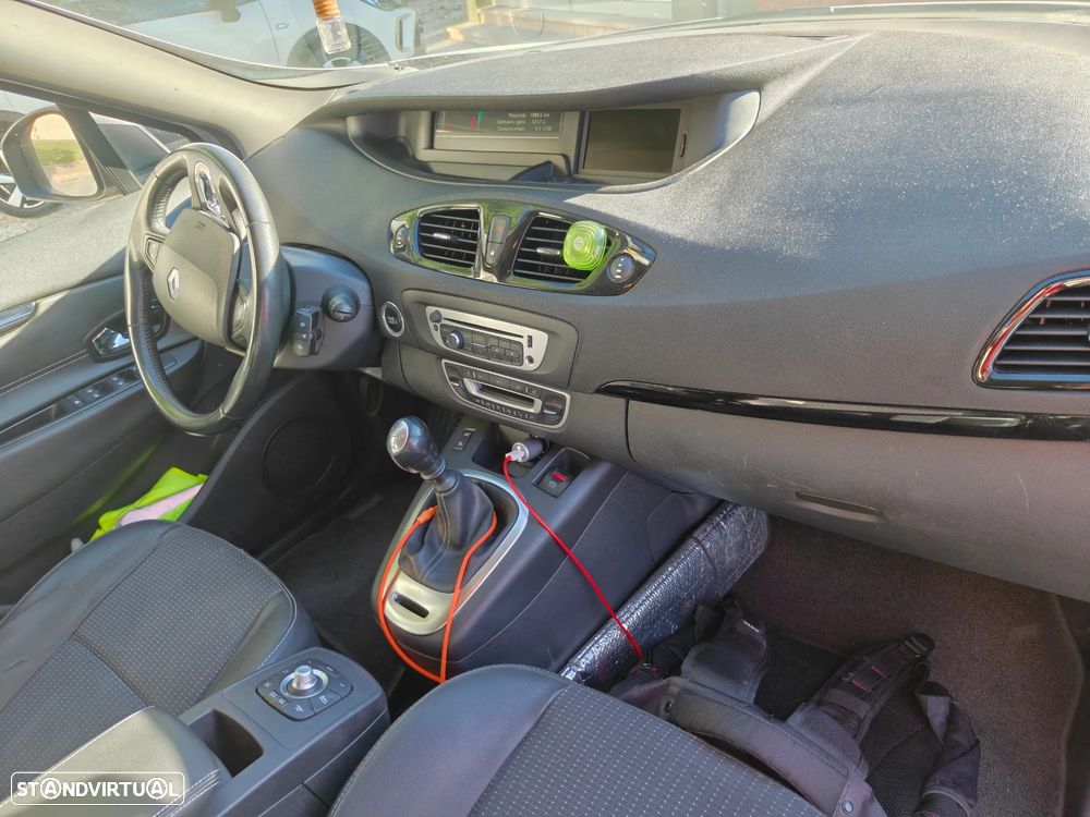 Renault Grand Scénic 1.5 dCi Dynamique S SS - 13