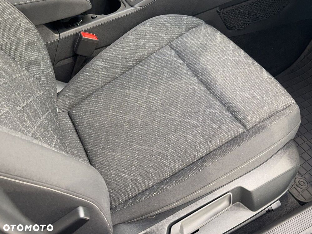 Volkswagen Golf Variant 2.0 TDI Life - 17