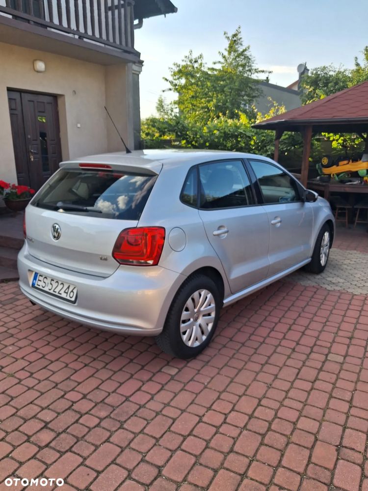 Volkswagen Polo 1.4 16V Comfortline - 2