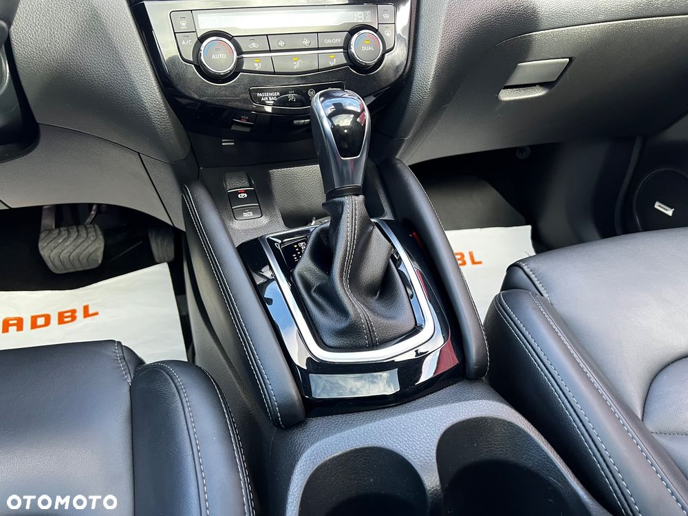 Nissan Qashqai 1.7 dCi Xtronic ALL-MODE 4x4i N-TEC - 30