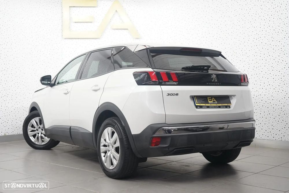Peugeot 3008 1.2 PureTech Allure Pack - 4