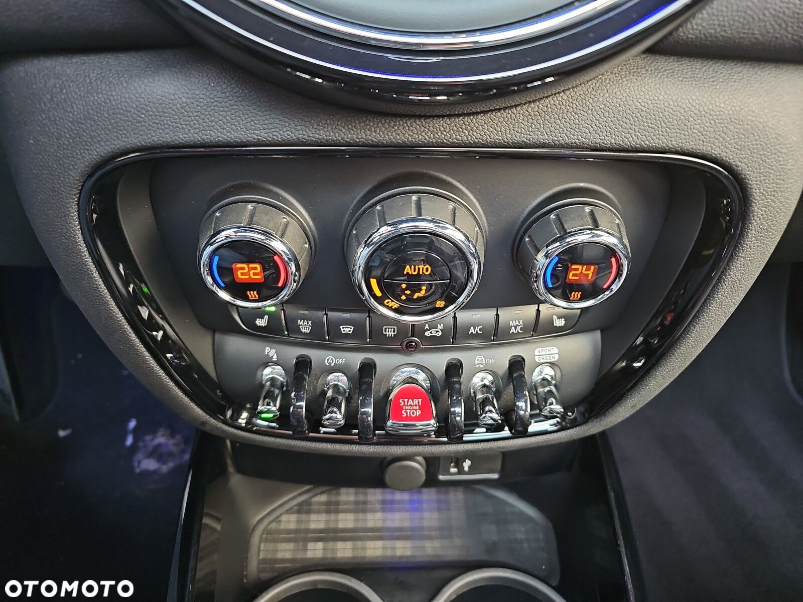 MINI Clubman - 22