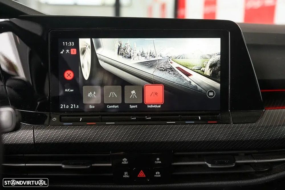 VW Golf 1.5 eTSI OPF DSG R-Line - 45