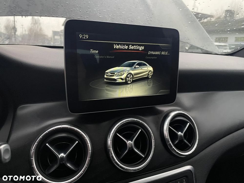 Mercedes-Benz CLA - 22