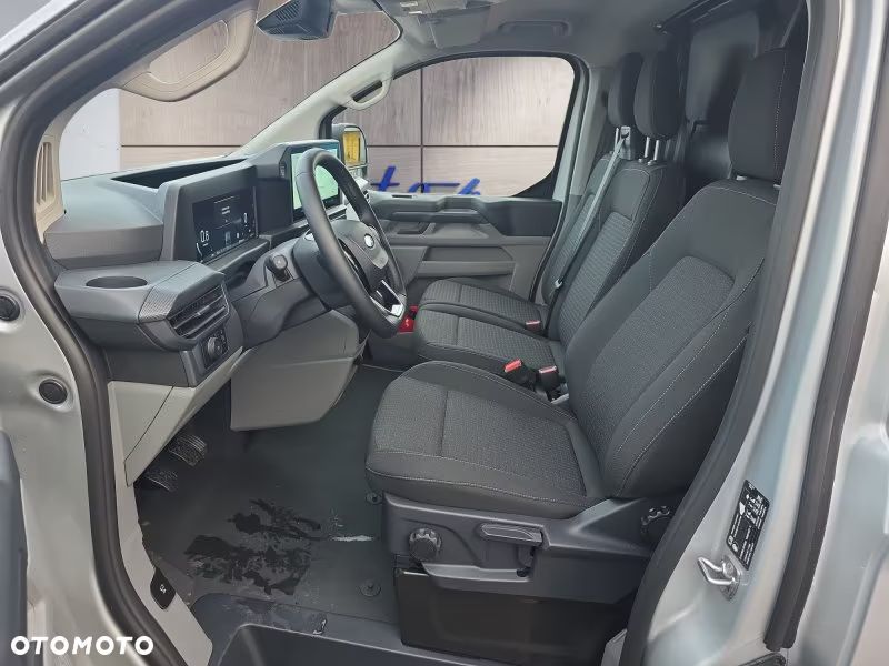 Ford Transit Custom L2 Van Trend 136KM M6 - 23