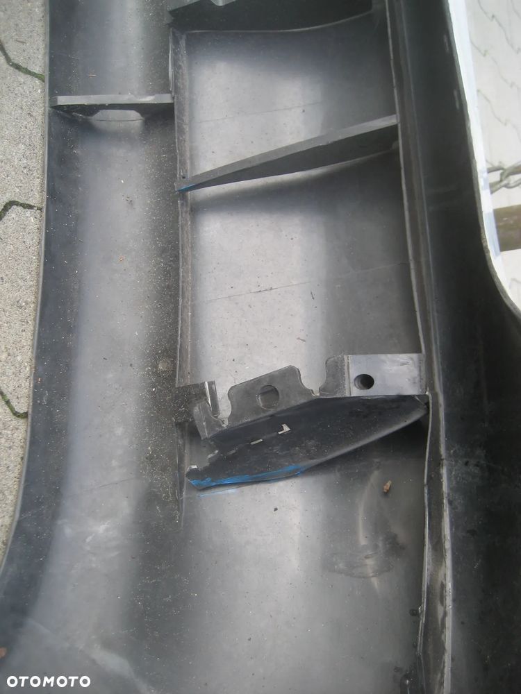 mazda 626 ge 92-95r zderzak tył ga7b50221 - 9