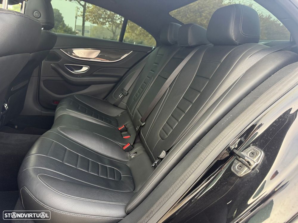 Mercedes-Benz CLS 400 d 4Matic AMG Line - 10