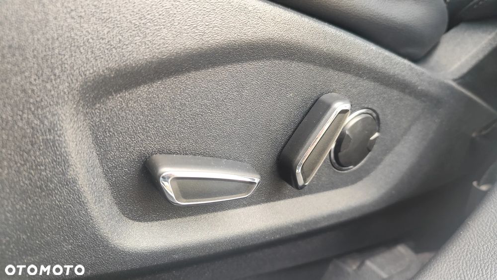 Ford Edge 2.0 TDCi 4x4 ST-LINE - 6