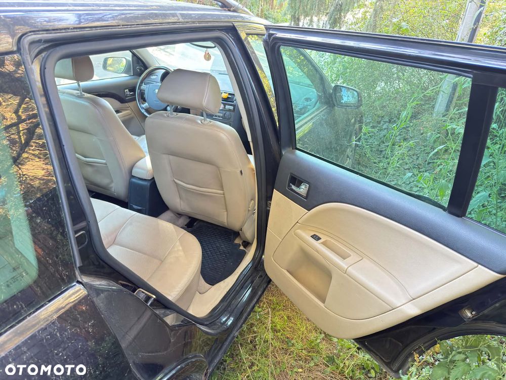 Ford Mondeo 2.0 TDCI Ghia X - 4