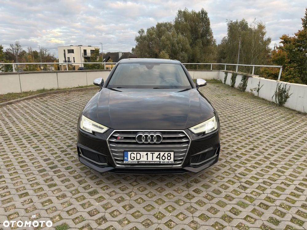 Audi S4 Limousine 3.0 TFSI Quattro Tiptronic - 1