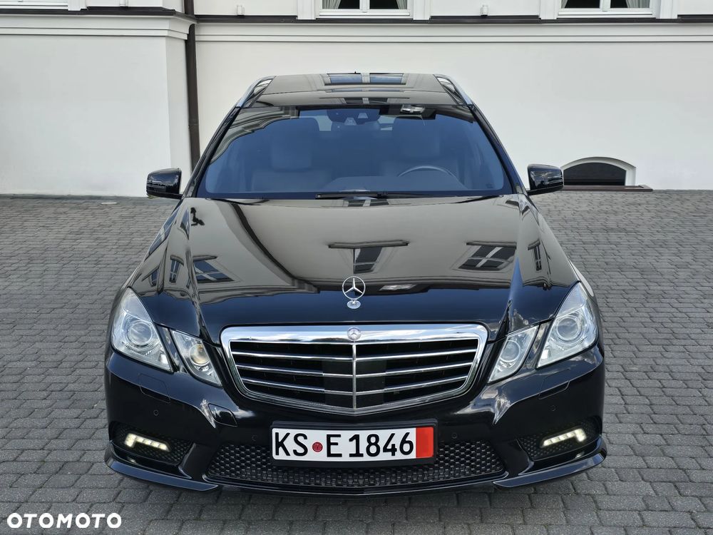 Mercedes-Benz Klasa E 350 CDI DPF 4Matic BlueEFFICIENCY 7G-TRONIC Avantgarde - 4