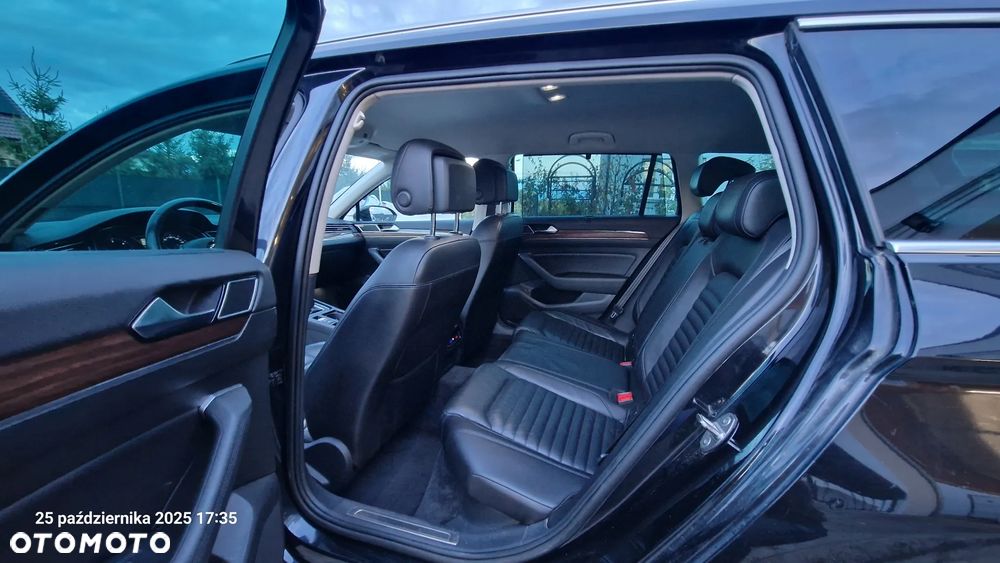 Volkswagen Passat - 15