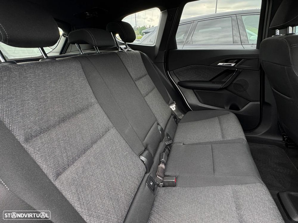 BMW iX1 eDrive20 - 14