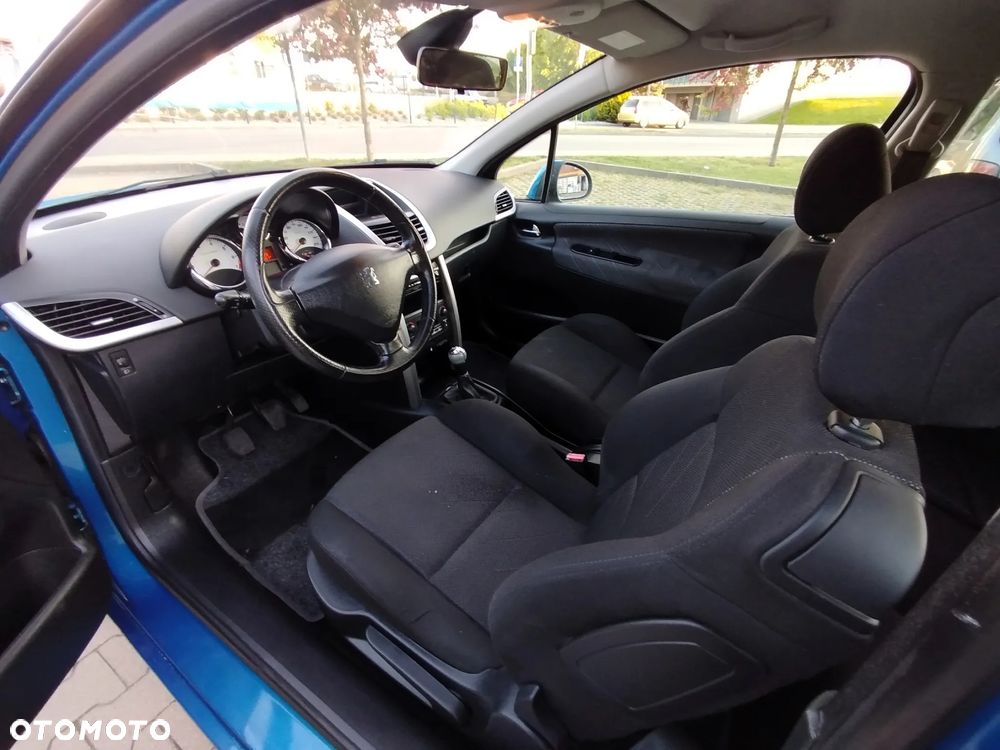 Peugeot 207 120 Sport - 14
