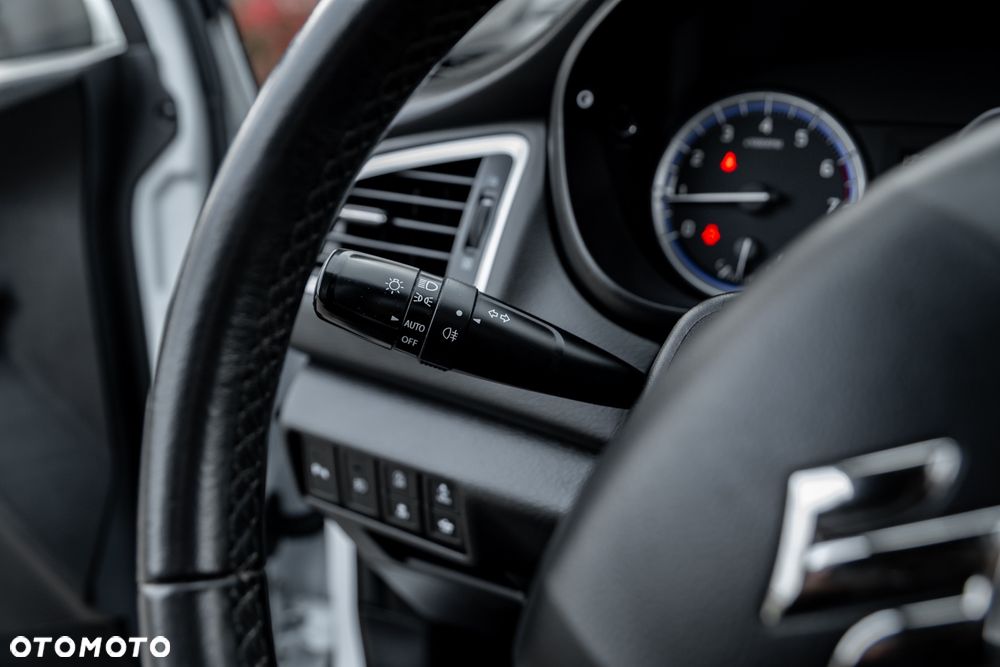 Suzuki SX4 S-Cross 1.4 T Elegance Sun 4WD - 19