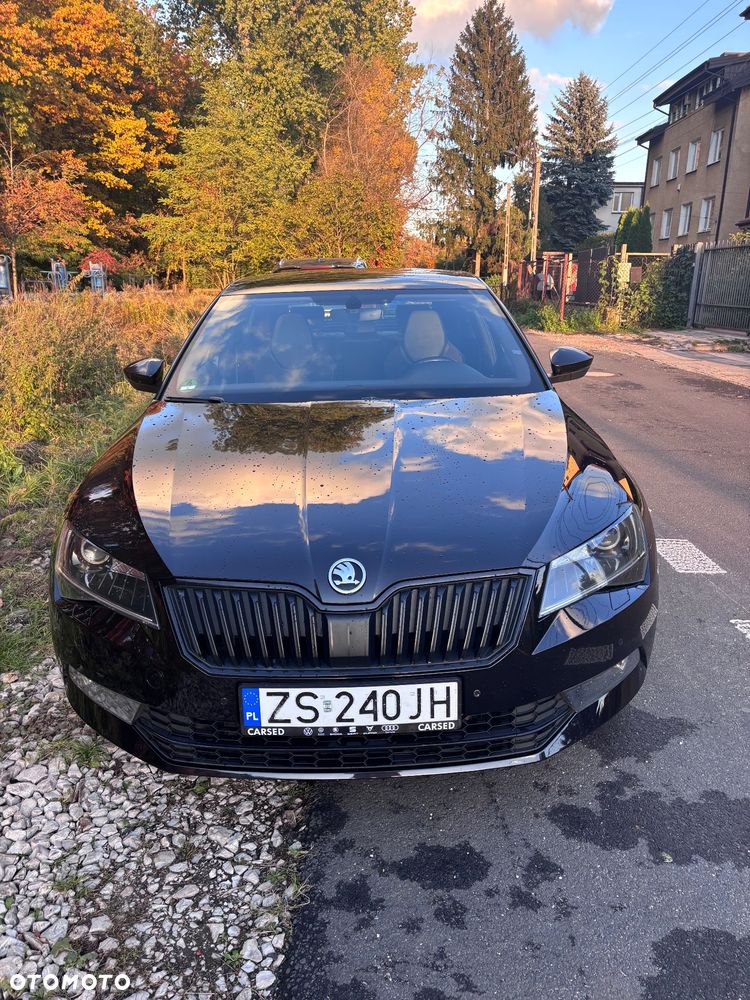 Skoda Superb 2.0 TSI Sportline DSG - 38