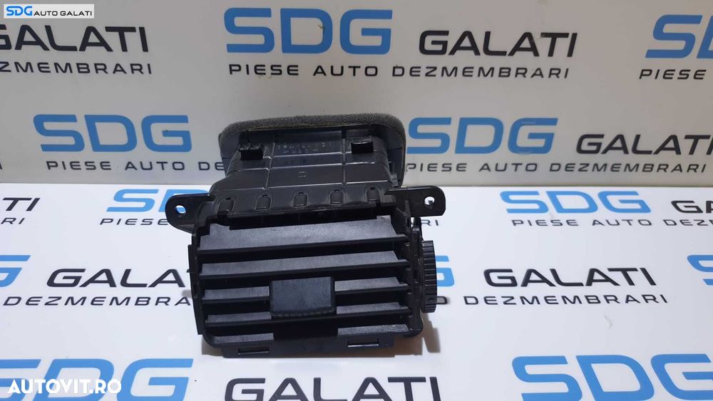 Gura Grila Aer Aerisire Ventilatie Dreapta Bord Mazda 3 2003 - 2009 Cod BP4K64930 BP4K-64930 - 1