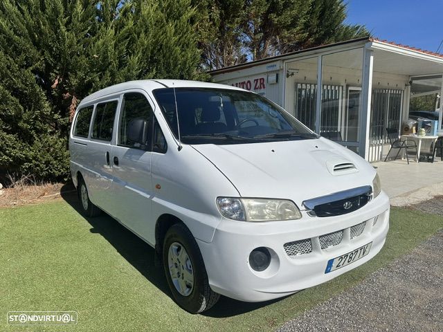 Hyundai H1 2.5 TD 6 LUGARES - 2