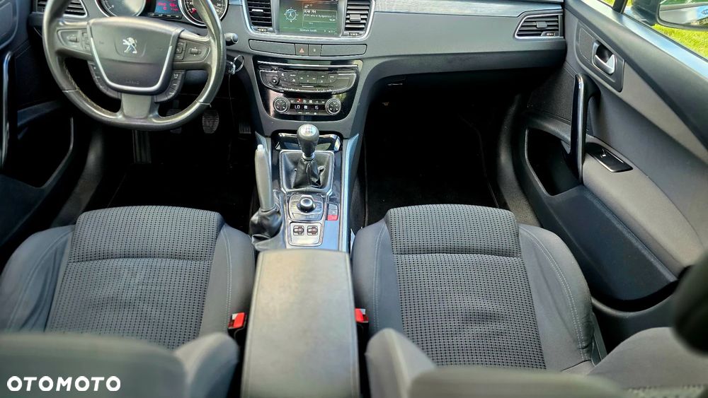 Peugeot 508 - 8