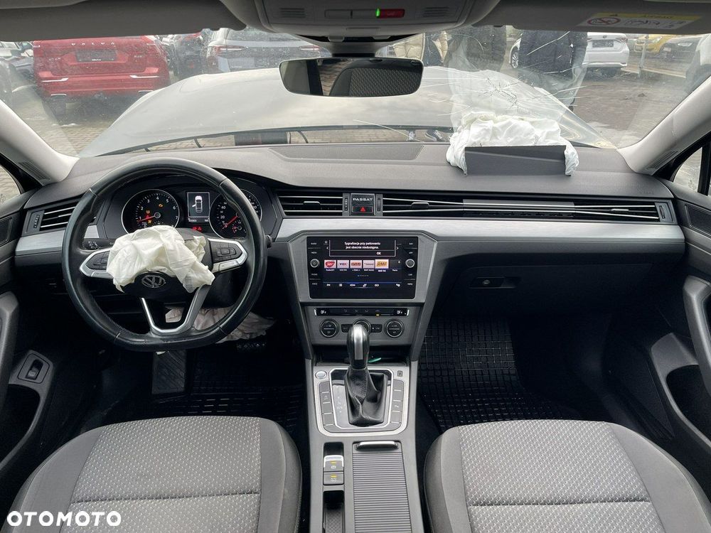 Volkswagen Passat 1.5 TSI EVO Comfortline DSG - 8