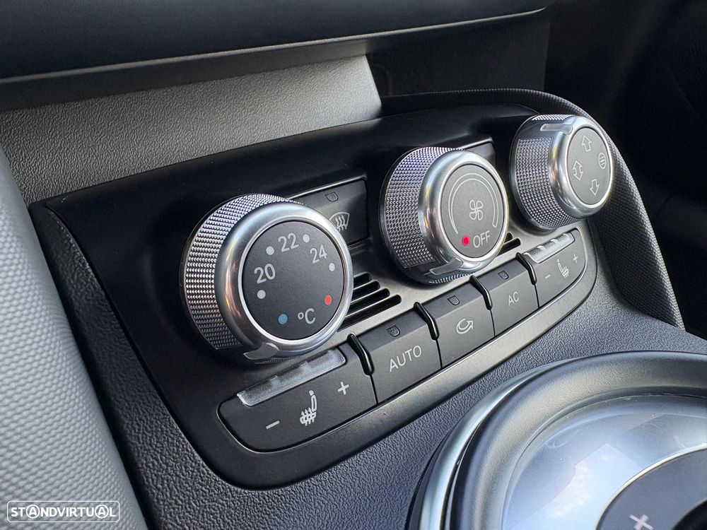 Audi R8 Coupé 5.2 FSI quattro R tronic - 27