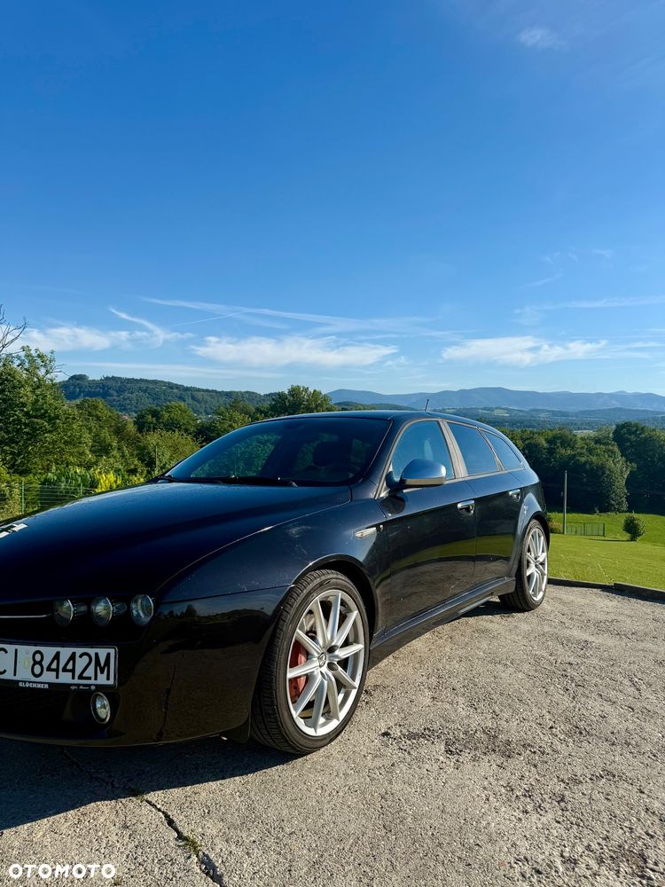 Alfa Romeo 159 - 2