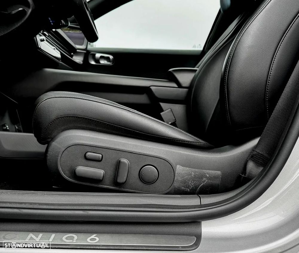 Hyundai Ioniq 6 - 6