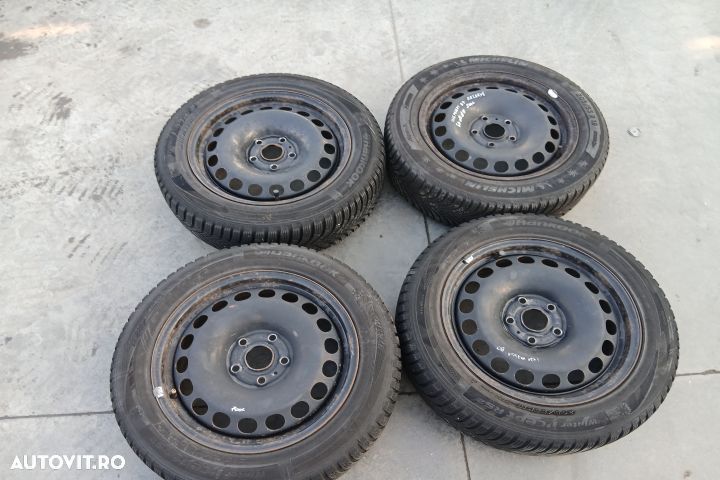 Jante tabla cu anvelope 16 - set 205/55 R16 3C0601027H 61/2JX16H2 ET4 - 2