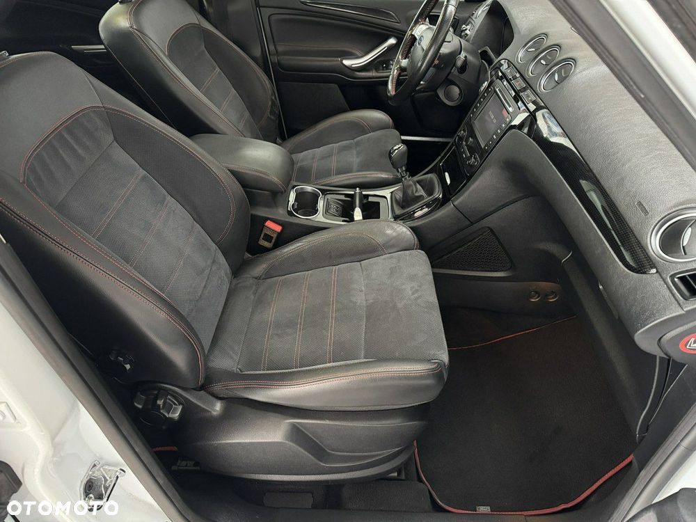 Ford S-Max 2.0 TDCi DPF Titanium X - 15