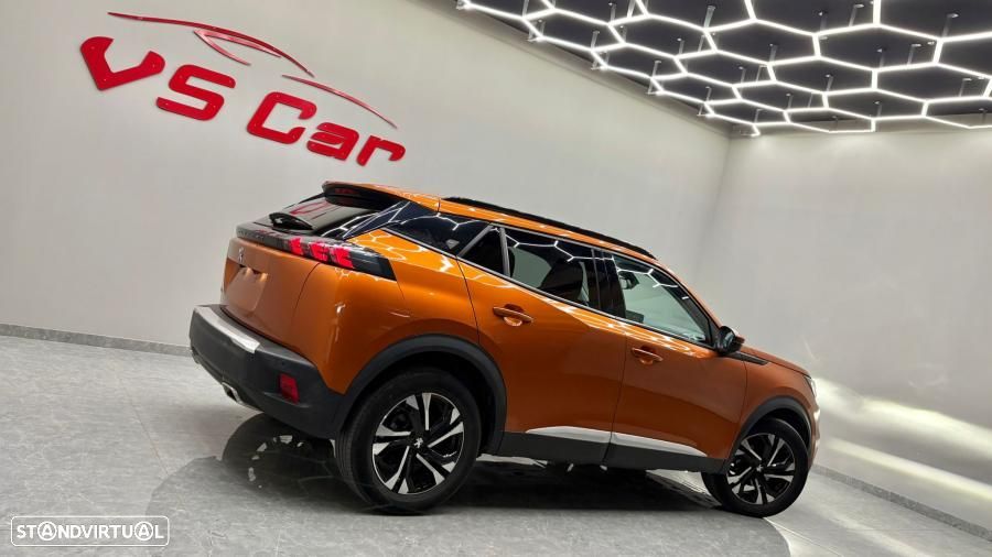 Peugeot 2008 1.2 PureTech Allure Pack EAT8 - 32