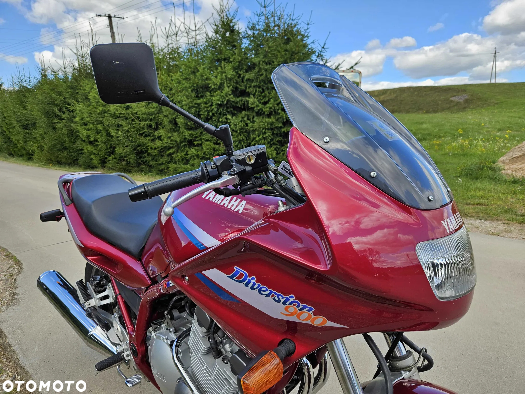 Yamaha XJ - 18