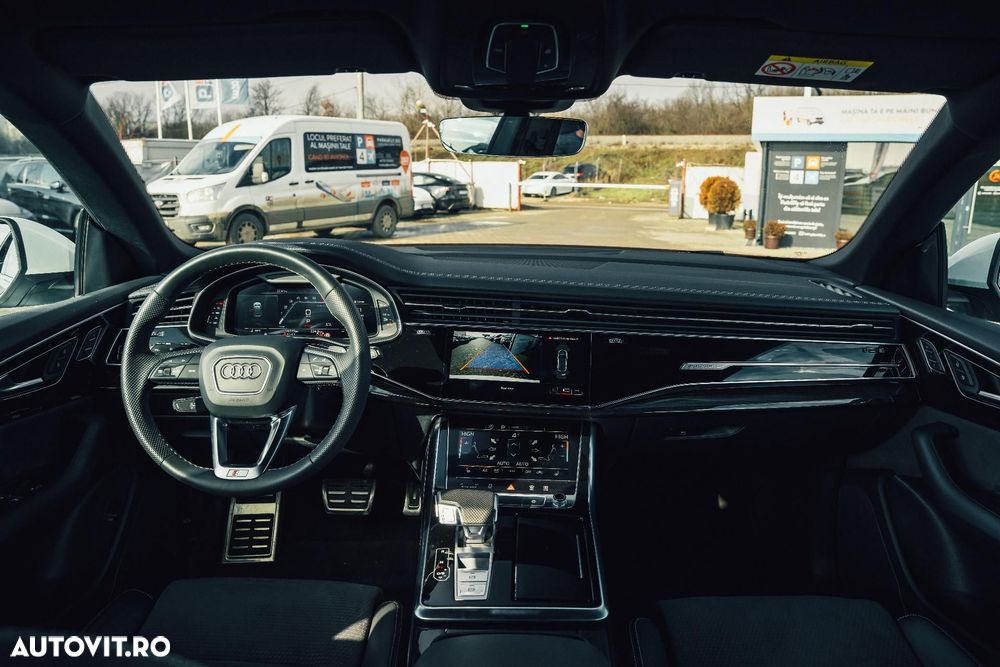 Audi SQ8 - 7