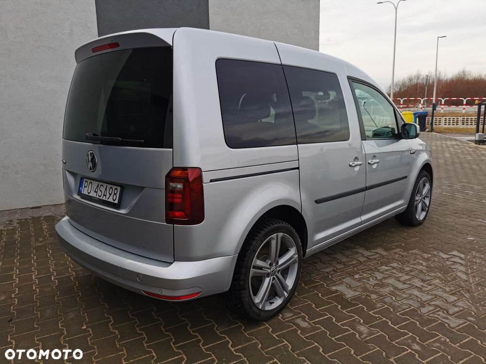 Volkswagen Caddy 2.0 TDI Comfortline DSG - 5