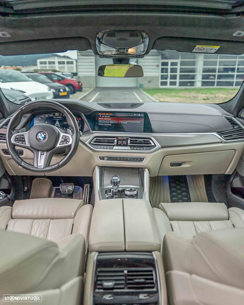 BMW X6 M50i - 21