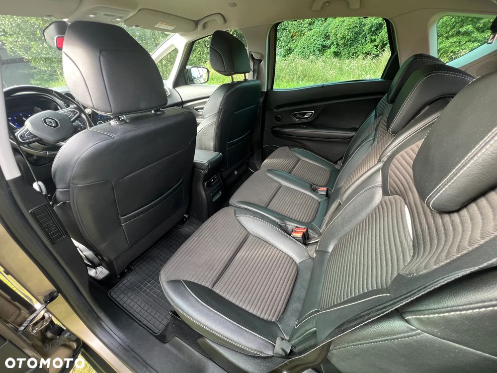 Renault Scenic 1.7 Blue dCi Bose EDC - 6