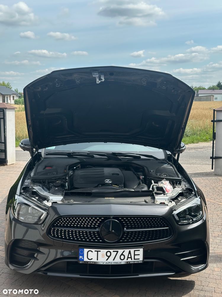 Mercedes-Benz Klasa E 300 9G-TRONIC - 15