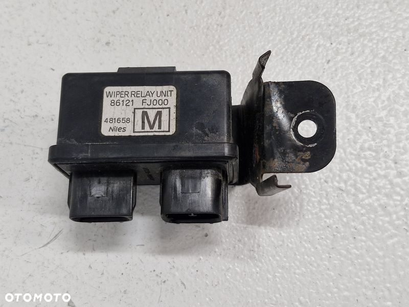 SUBARU FORESTER 4 IV PRZEKAŹNIK WYCIERACZEK PRZÓD PRZEDNI 86121FJ000 - 1