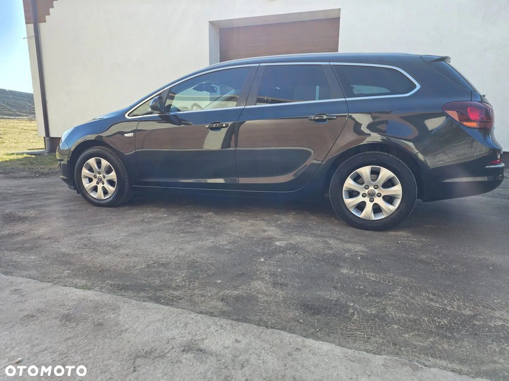 Opel Astra 1.6 CDTI DPF ecoFLEX TourerStart/Stop Edition - 4