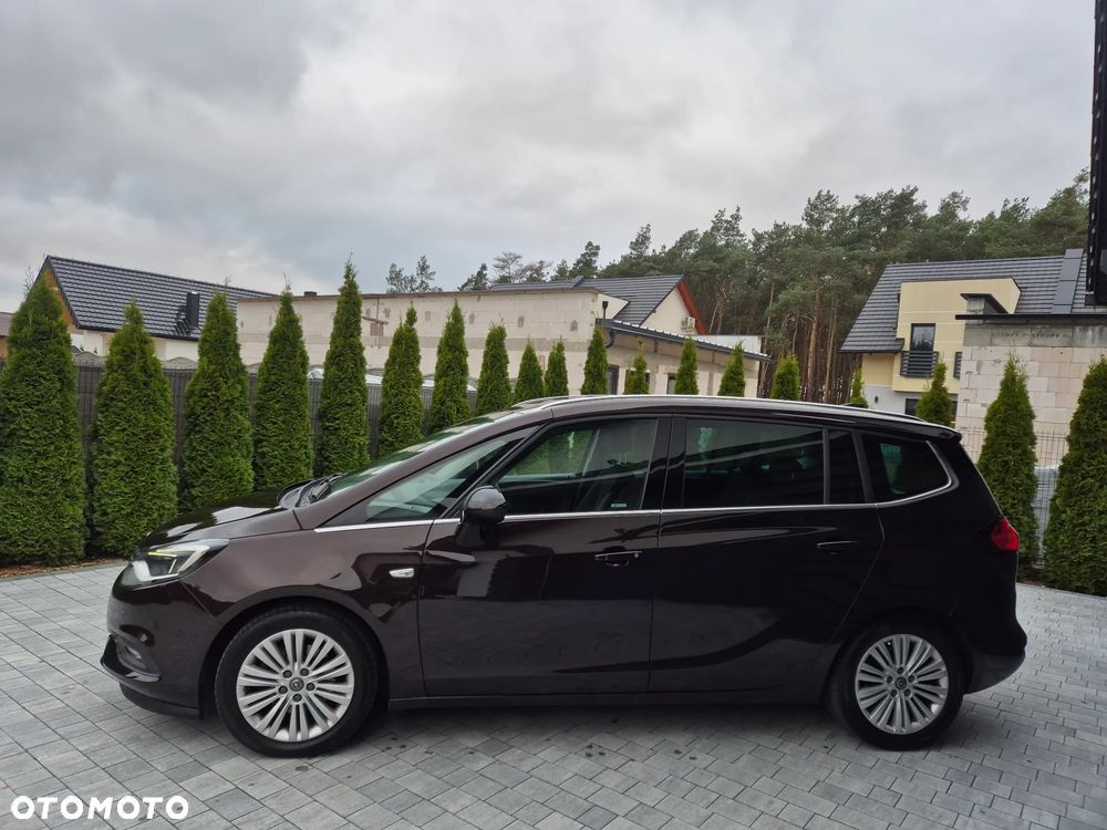 Opel Zafira 1.4 T Cosmo EU6 - 7
