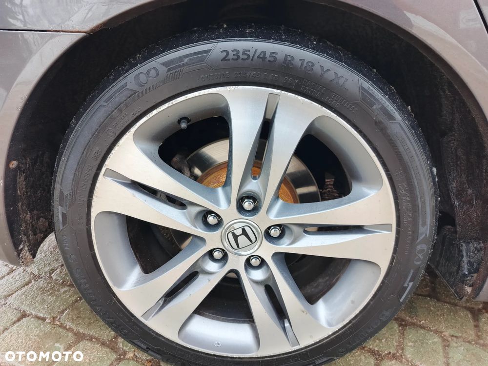 Honda Accord 2.2d Elegance - 24