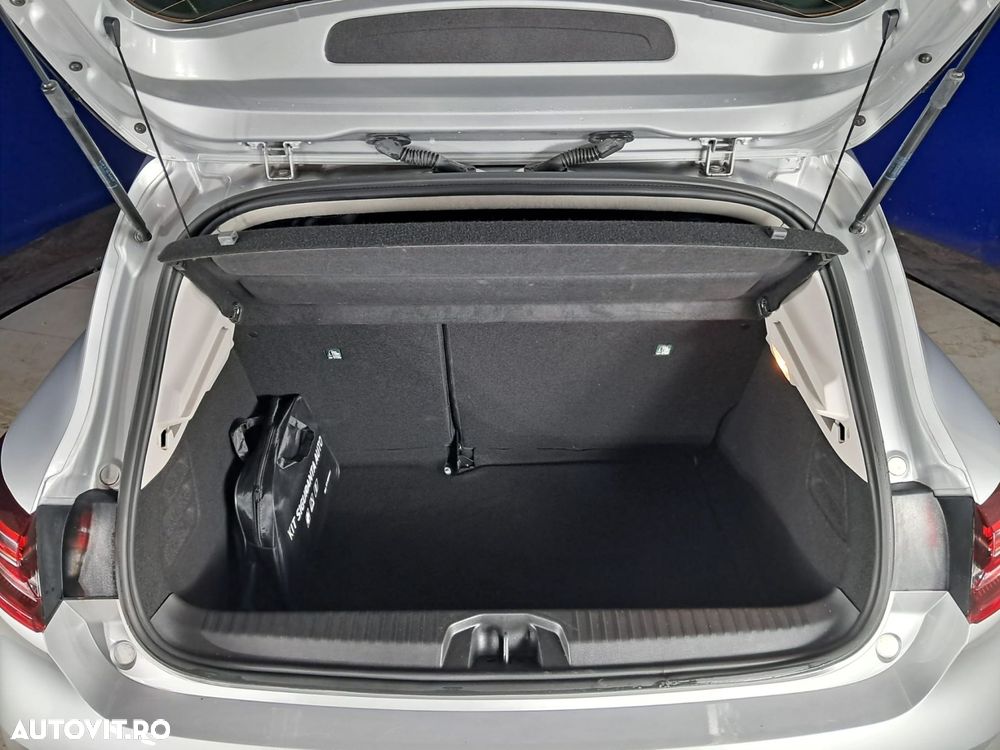 Renault Clio V TCe 90 CVT Techno - 25