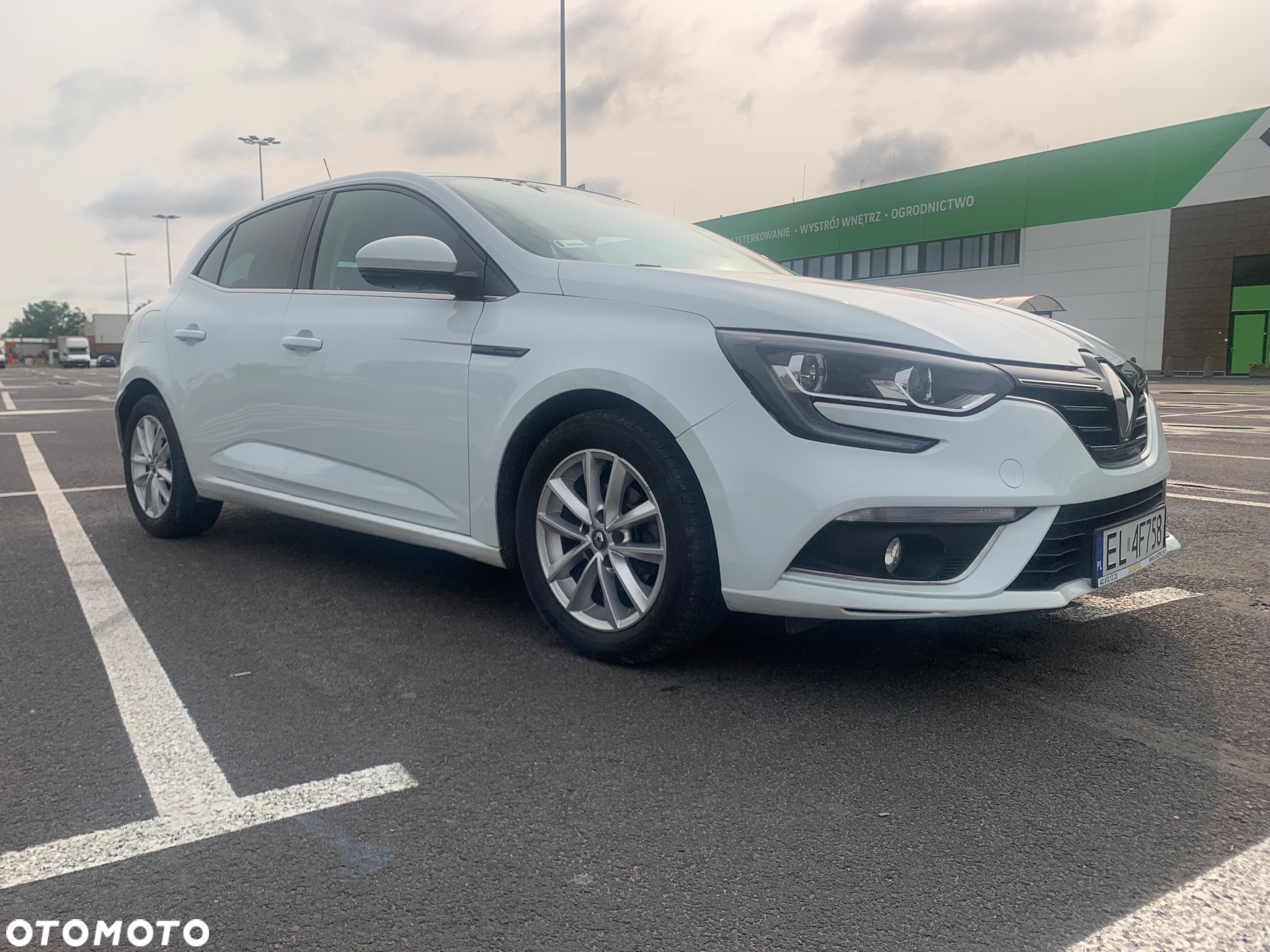 Renault Megane 1.2 Energy TCe Life - 4