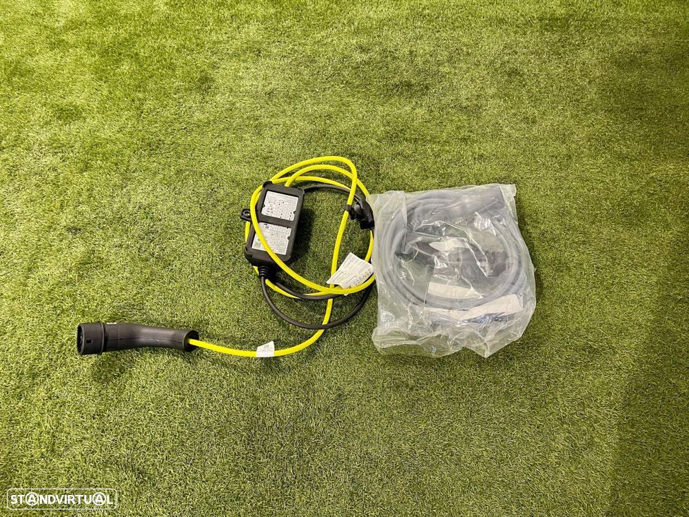 BMW 320 e Pack M Auto - 38