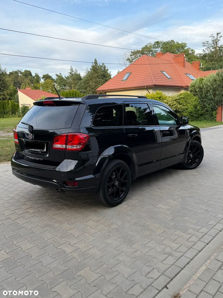 Fiat Freemont 2.0 Multijet 16V DPF Automatik Allrad Black Code - 7